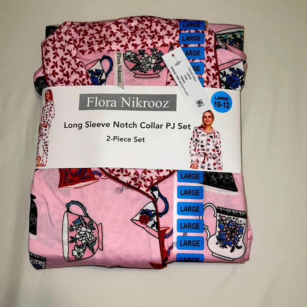 Flora Nikrooz Ladies Notch Collar Pj Set